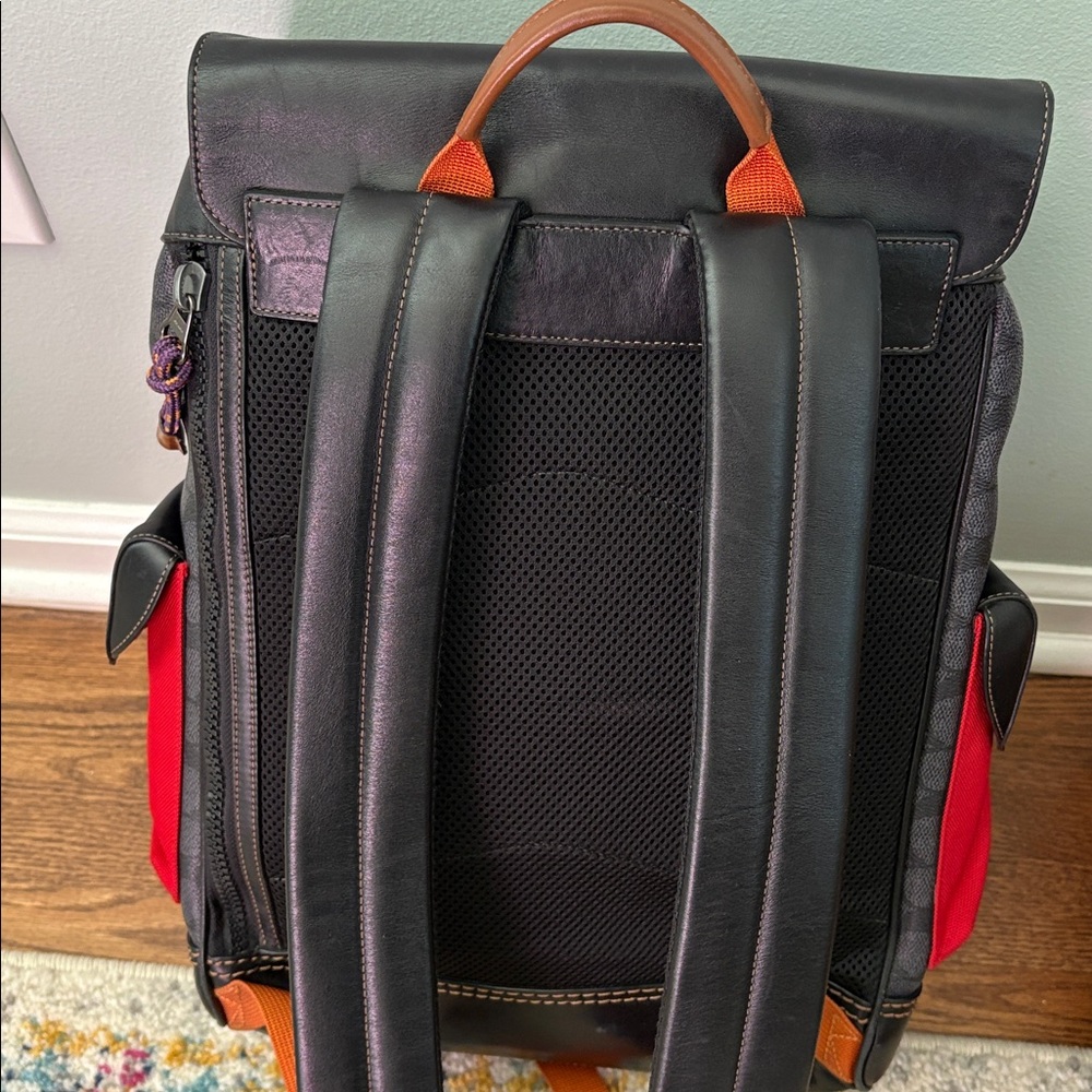 Coach Rivington Backpack In Signature Canvas With Coach Patch - Picture 7 of 16